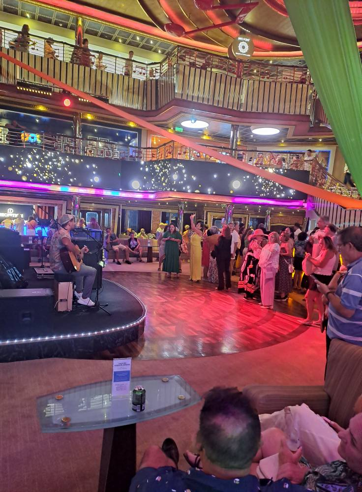 Image from “Aboard the transatlantic ship Pacific Coast with top Brazilian Crooner ´King ‘Roberto Carlos”
